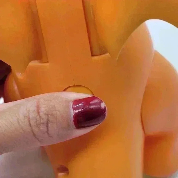 Pokemon Flame & Flight 2022 Deluxe Electronic Charizard Lights,Sounds & Motion - Picture 6 of 10